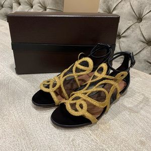 Alaia sandals